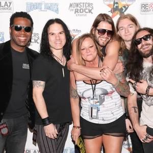 Meet your Posher, Cindy